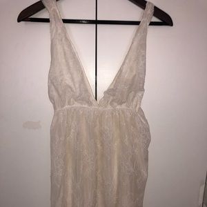 Vera Wang Luxe Collection Baby Doll Lace Chemise